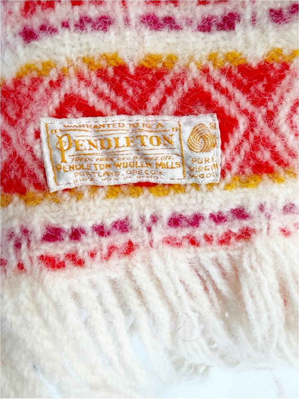 Vintage Pendelton Throw Blanket Virgin Wool Abstract Cream Red Pink Orange